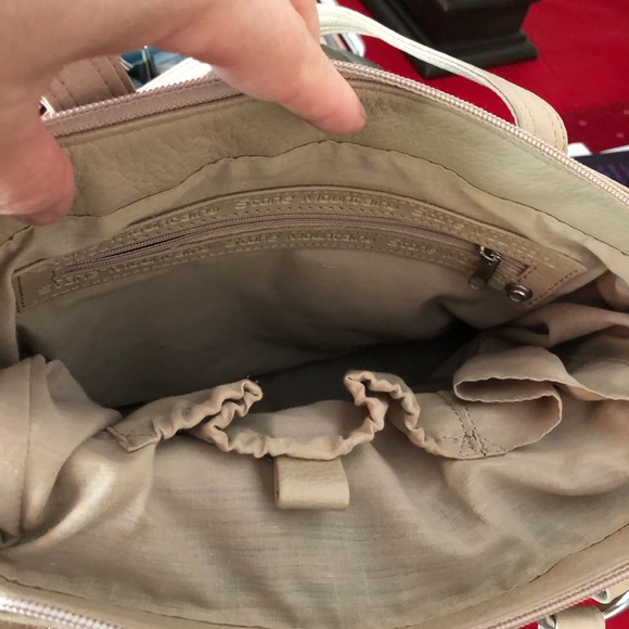 Stone Mountain 🏔️ Bone colored Leather vintage purse. Very good condition.🤩 - Picture 7 of 12